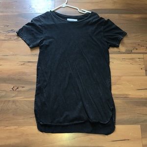 Black T-shirt